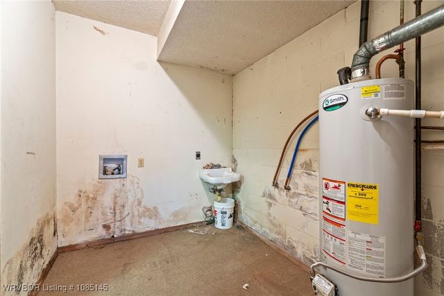 611 Honeysuckle Lane, Greenwood, AR 72936