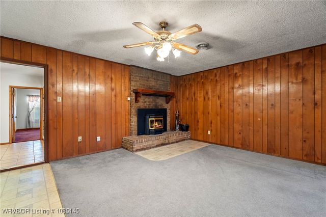 611 Honeysuckle Lane, Greenwood, AR 72936