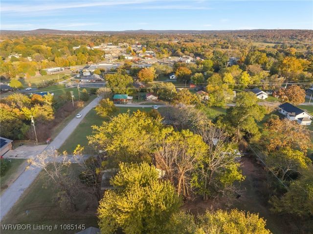 611 Honeysuckle Lane, Greenwood, AR 72936