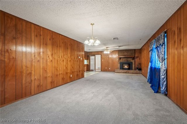 611 Honeysuckle Lane, Greenwood, AR 72936