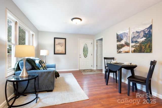 1211 & 1213 Upper Brush Creek Road, Fairview, NC 28730