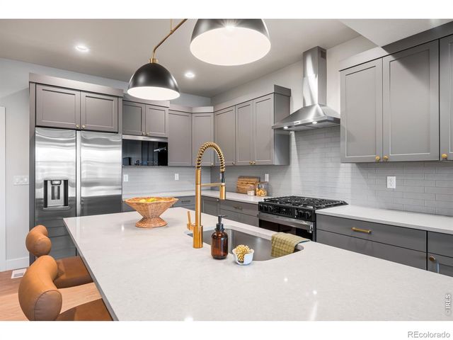 648 Greenspire Drive V-6, Windsor, CO 80550