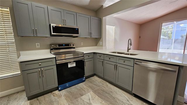 633 REGINA LANE, Lake Mary, FL 32746