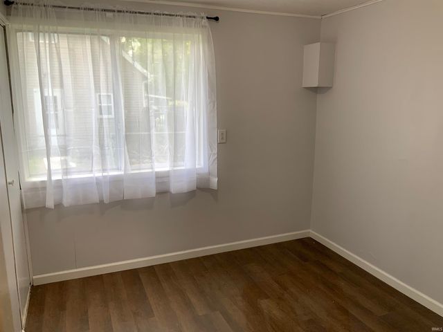 50632 Kenilworth Road, South Bend, IN 46637