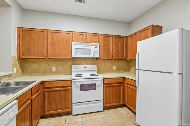 13428 Bristow Dawn, San Antonio, TX 78217
