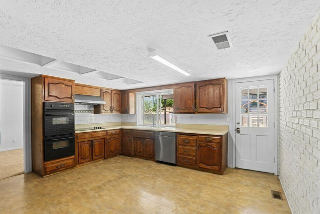3008 Matador Drive NE, Albuquerque, NM 87111