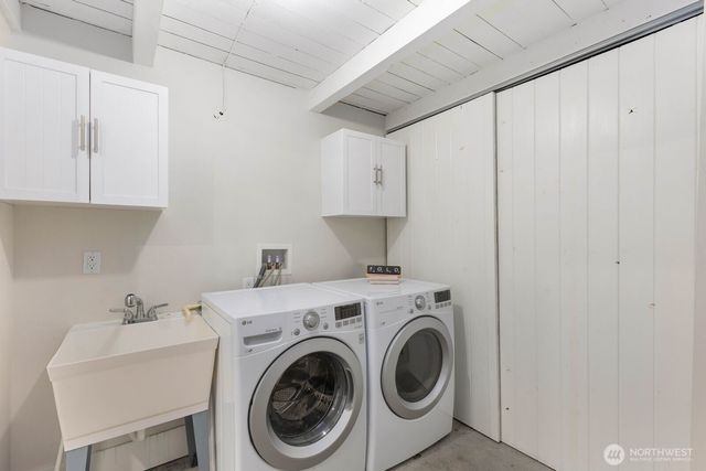 11516 8th Avenue NE, Seattle, WA 98125