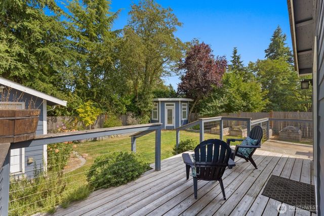 11516 8th Avenue NE, Seattle, WA 98125