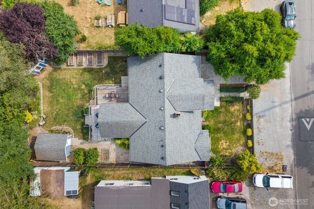 11516 8th Avenue NE, Seattle, WA 98125