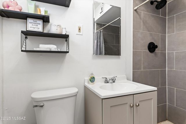 540 N Redbud Place, Oracle, AZ 85623