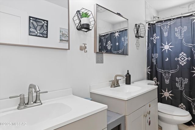 540 N Redbud Place, Oracle, AZ 85623