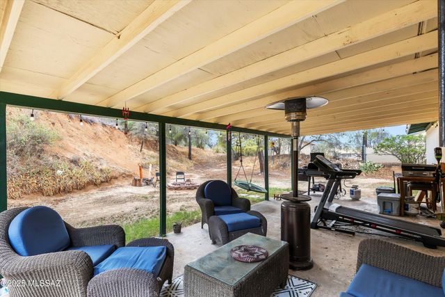 540 N Redbud Place, Oracle, AZ 85623