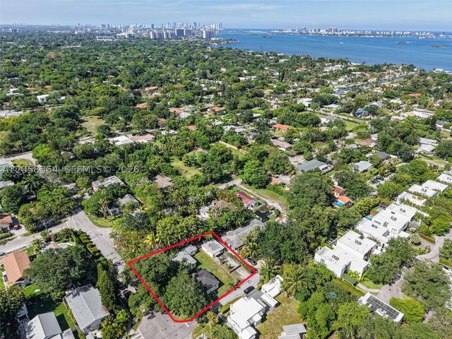 8701 NE 8th Ct, Miami, FL 33138