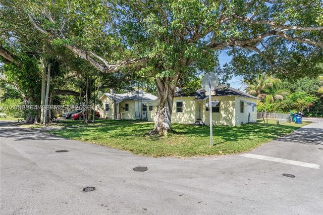 8701 NE 8th Ct, Miami, FL 33138