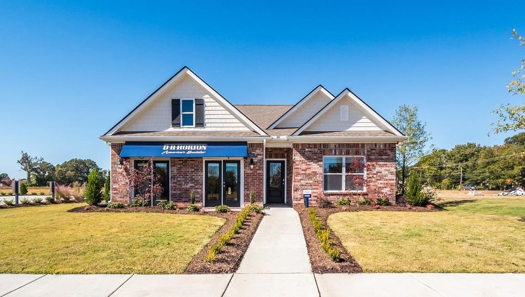 18 AZALEA DR, Somerville, TN 38068