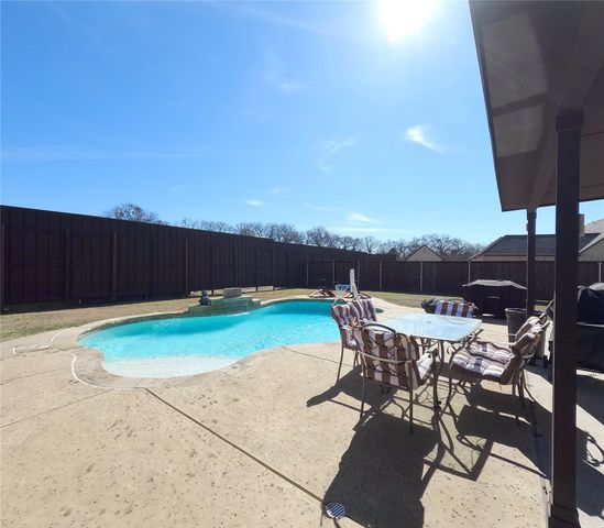 319 Lanier Road, Combine, TX 75159