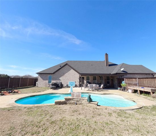 319 Lanier Road, Combine, TX 75159