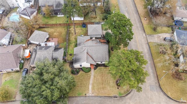 24902 Butterwick Drive, Spring, TX 77389