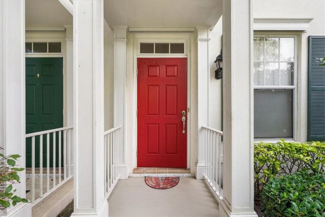 332 Legare Court, Jupiter, FL 33458