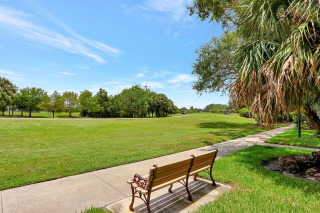 332 Legare Court, Jupiter, FL 33458