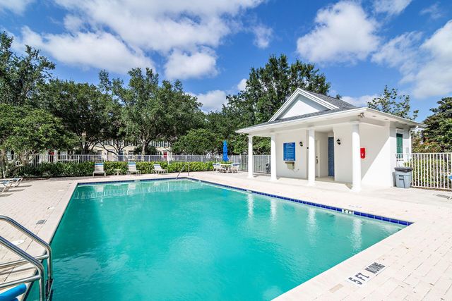 332 Legare Court, Jupiter, FL 33458