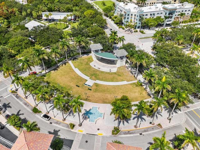 332 Legare Court, Jupiter, FL 33458