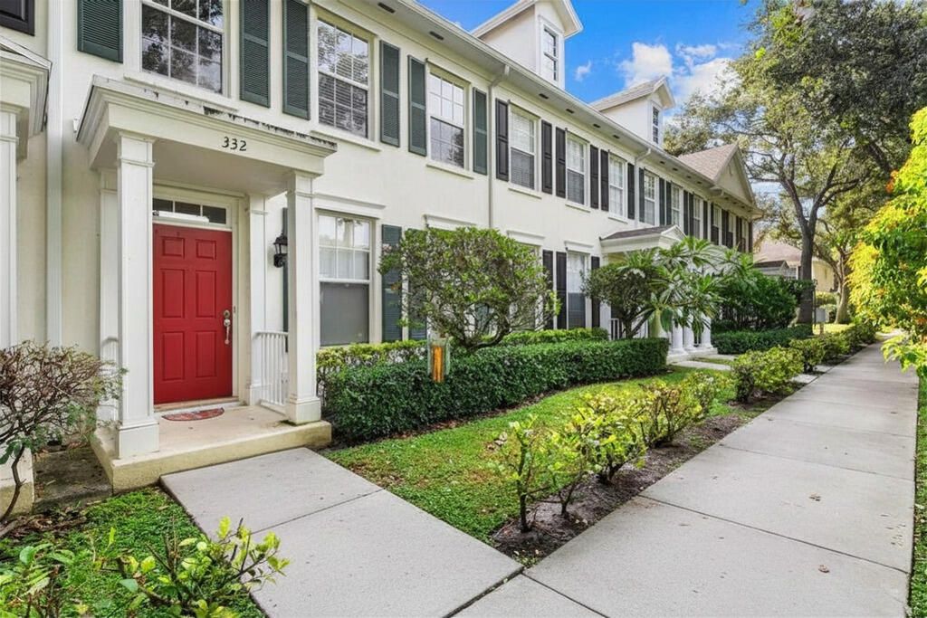 332 Legare Court, Jupiter, FL 33458