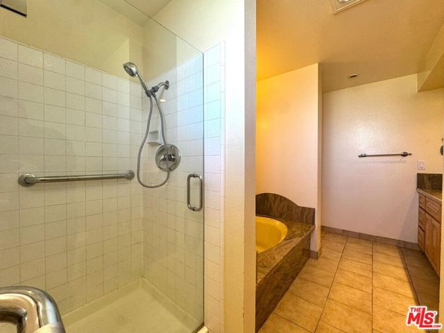 5100 Via Dolce 305, Marina Del Rey, CA 90292