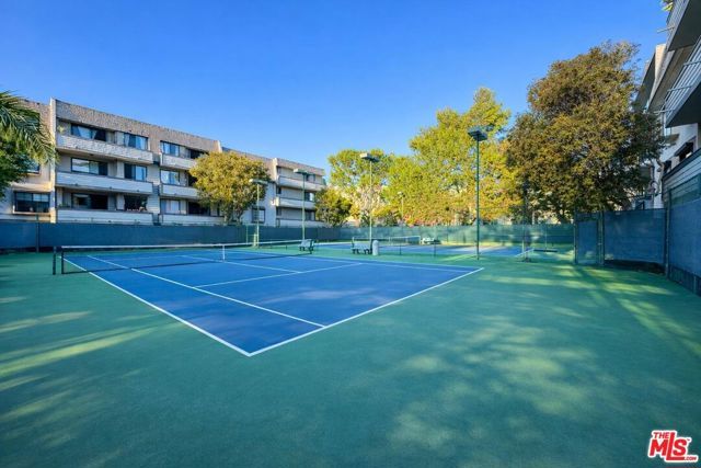 5100 Via Dolce 305, Marina Del Rey, CA 90292