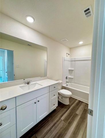 15043 Ronan Drive, Montgomery, TX 77316