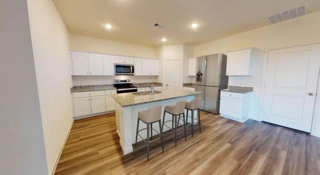 15043 Ronan Drive, Montgomery, TX 77316