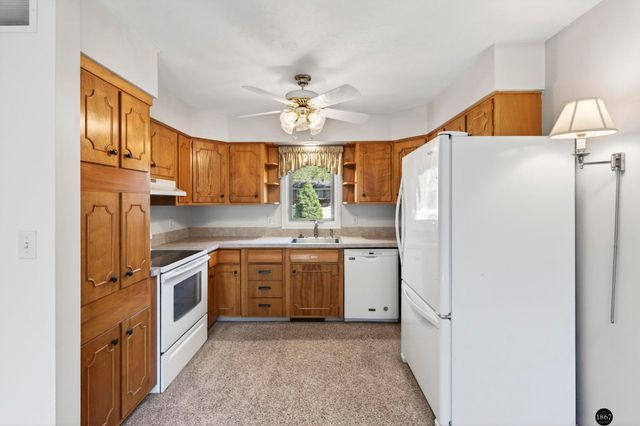 4010 Fran Avenue, Lincoln, NE 68516
