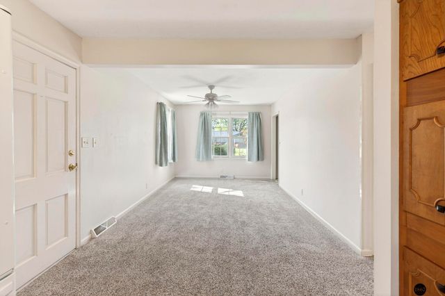 4010 Fran Avenue, Lincoln, NE 68516