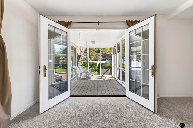 4010 Fran Avenue, Lincoln, NE 68516