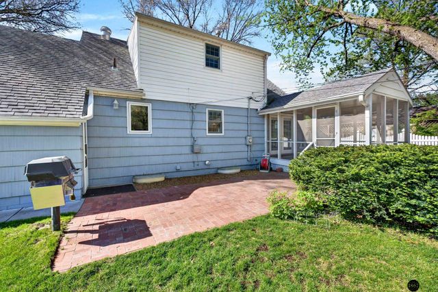 4010 Fran Avenue, Lincoln, NE 68516