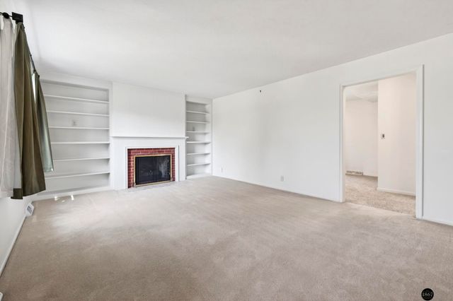 4010 Fran Avenue, Lincoln, NE 68516
