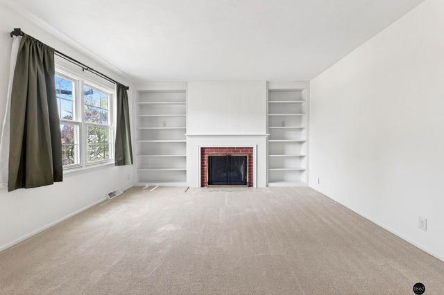 4010 Fran Avenue, Lincoln, NE 68516