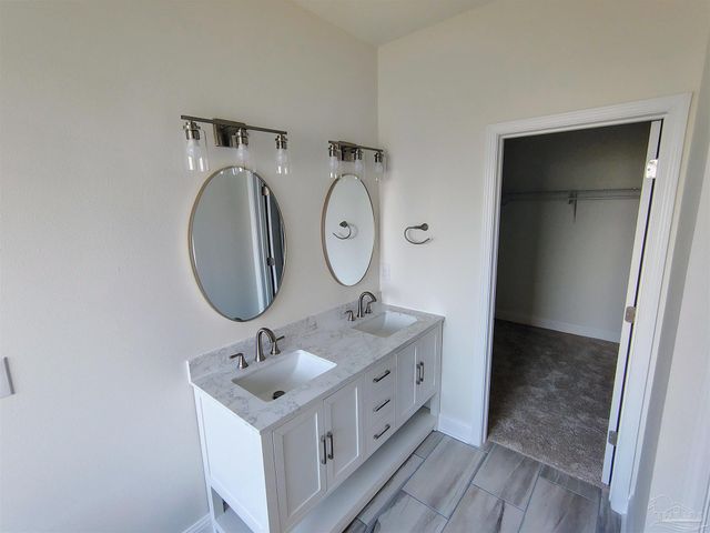 2247 Boxford Ct, Pensacola, FL 32507