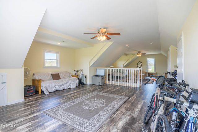 212 Forked Deer Road, Greeneville, TN 37743
