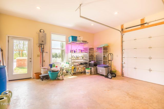 212 Forked Deer Road, Greeneville, TN 37743