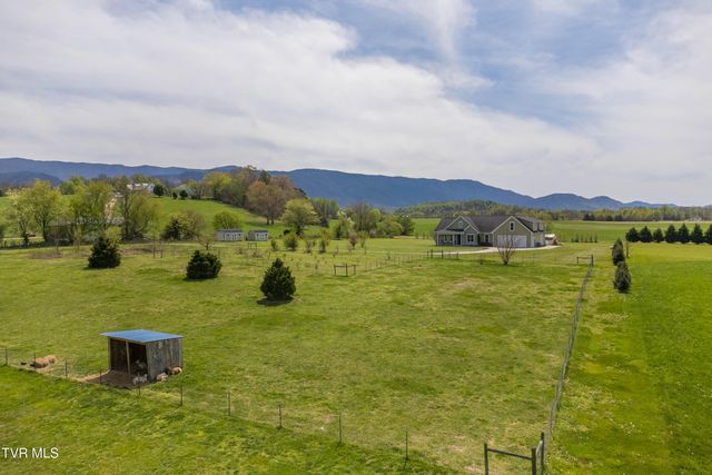 212 Forked Deer Road, Greeneville, TN 37743