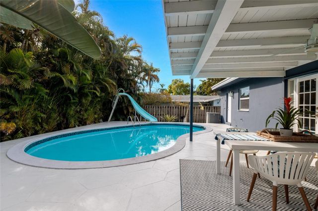 2700 SW 34th Avenue, Fort Lauderdale, FL 33312