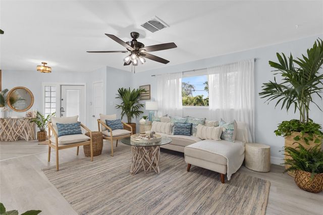 2700 SW 34th Avenue, Fort Lauderdale, FL 33312