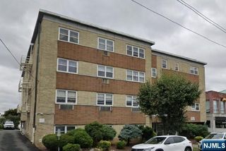 445 Broad Avenue 3H, Palisades Park, NJ 07650