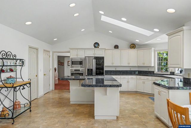 13389 Morrow Ln SE, Turner, OR 97392