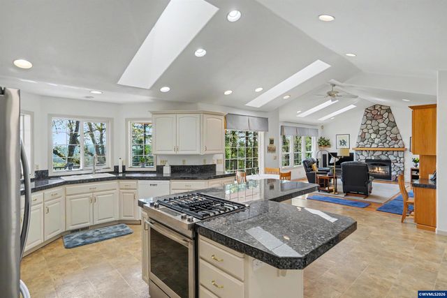 13389 Morrow Ln SE, Turner, OR 97392