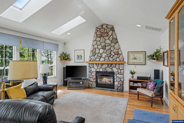 13389 Morrow Ln SE, Turner, OR 97392