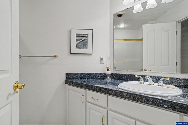 13389 Morrow Ln SE, Turner, OR 97392
