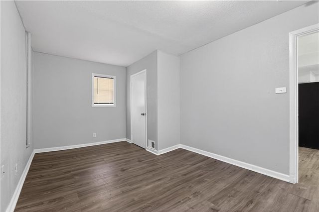 7103 E 112th Street, Kansas City, MO 64134