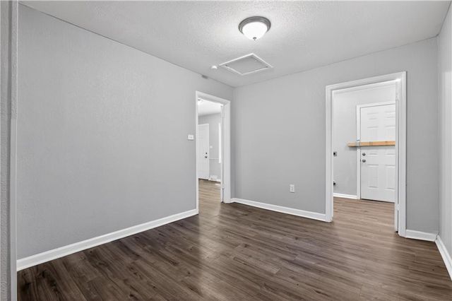 7103 E 112th Street, Kansas City, MO 64134